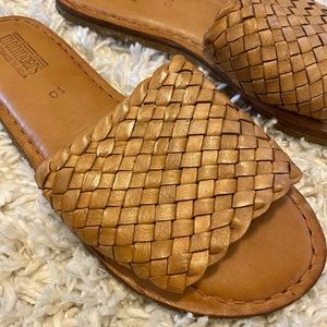Mohinders Woven Leather Sandal - Size 8